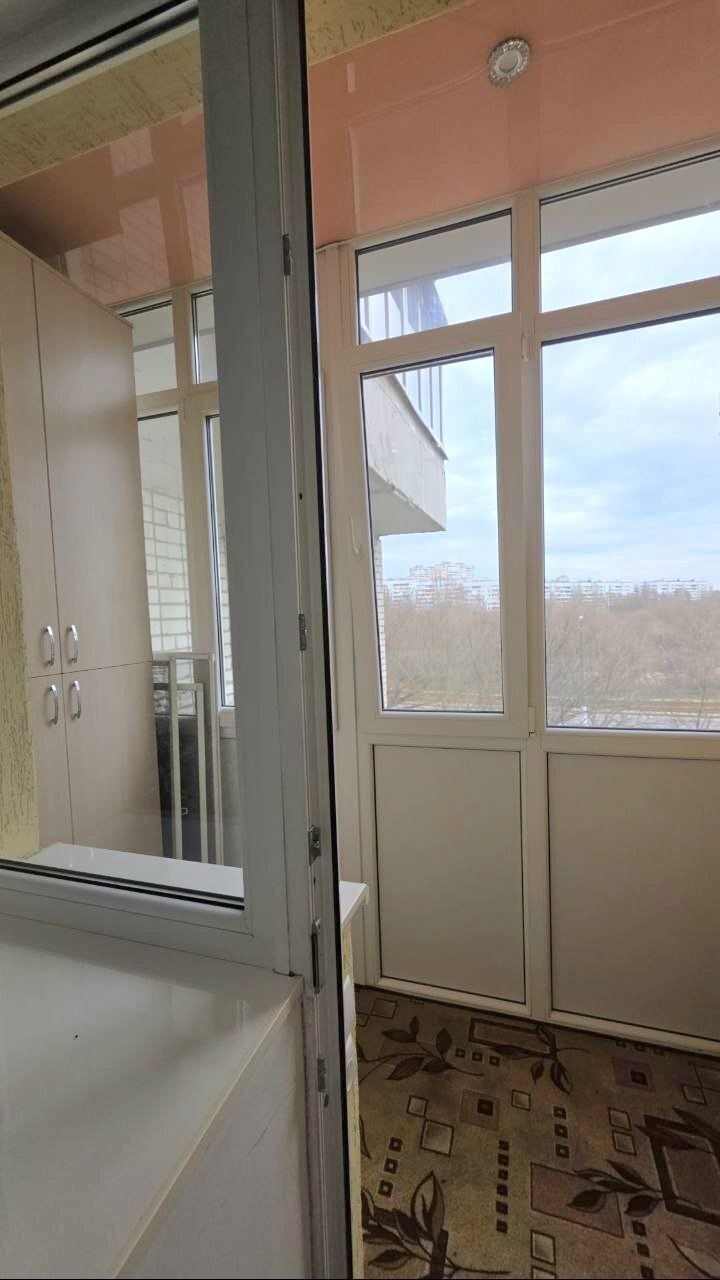 Продажа 2-комнатной квартиры 53 м², Тракторостроителей просп.