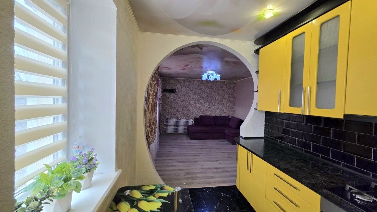 Продажа 2-комнатной квартиры 53 м², Тракторостроителей просп.