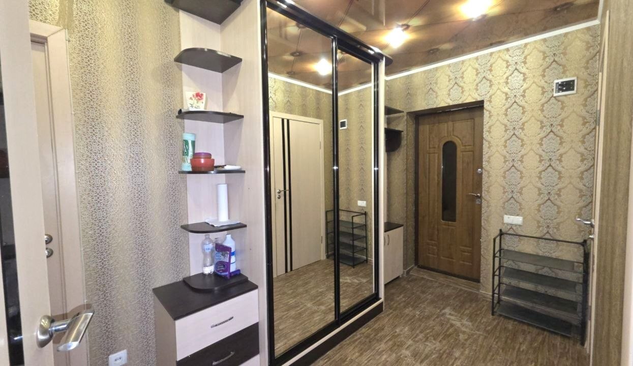 Продажа 2-комнатной квартиры 53 м², Тракторостроителей просп.