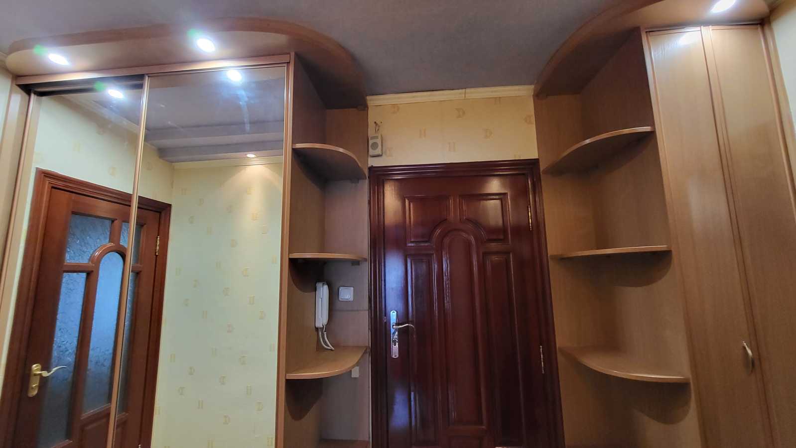 Аренда 2-комнатной квартиры 55 м², Хорольская ул., 5