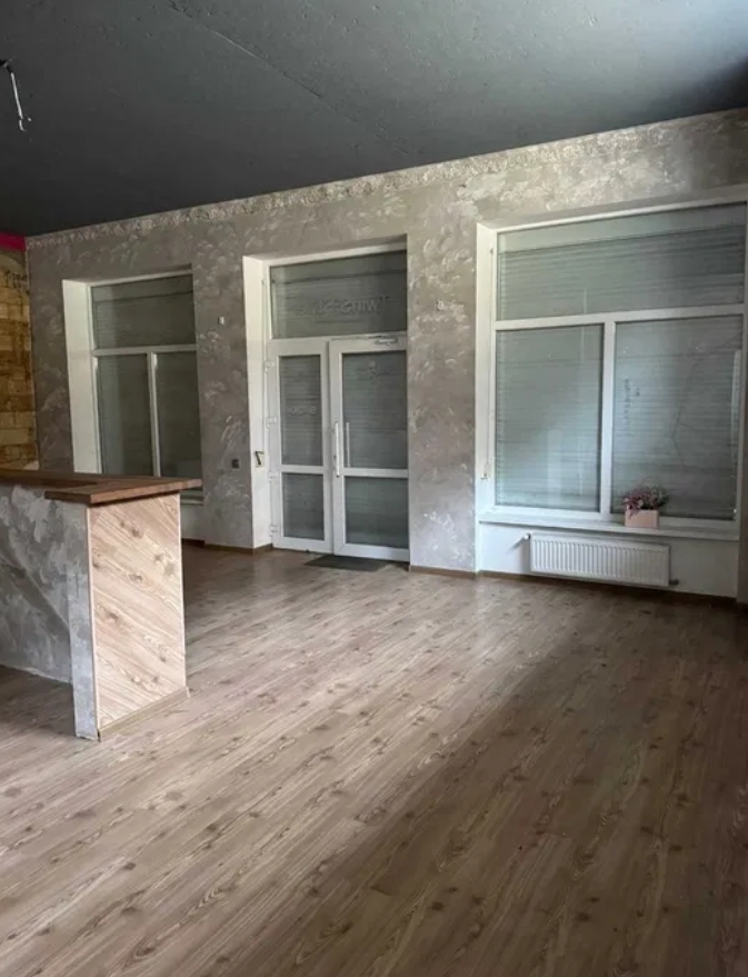 Оренда офісу 180 м², Успенская вул.