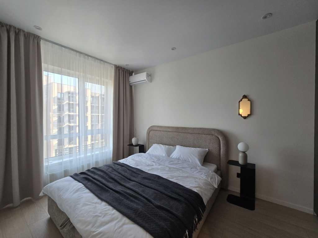 Продаж 1-кімнатної квартири 40 м², Метрологічна вул., 107В