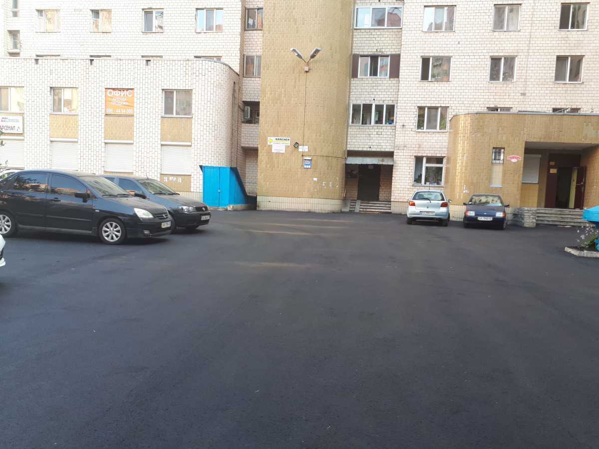 Продажа другого торгового помещения 100 м², Николая Голего ул., 7Б