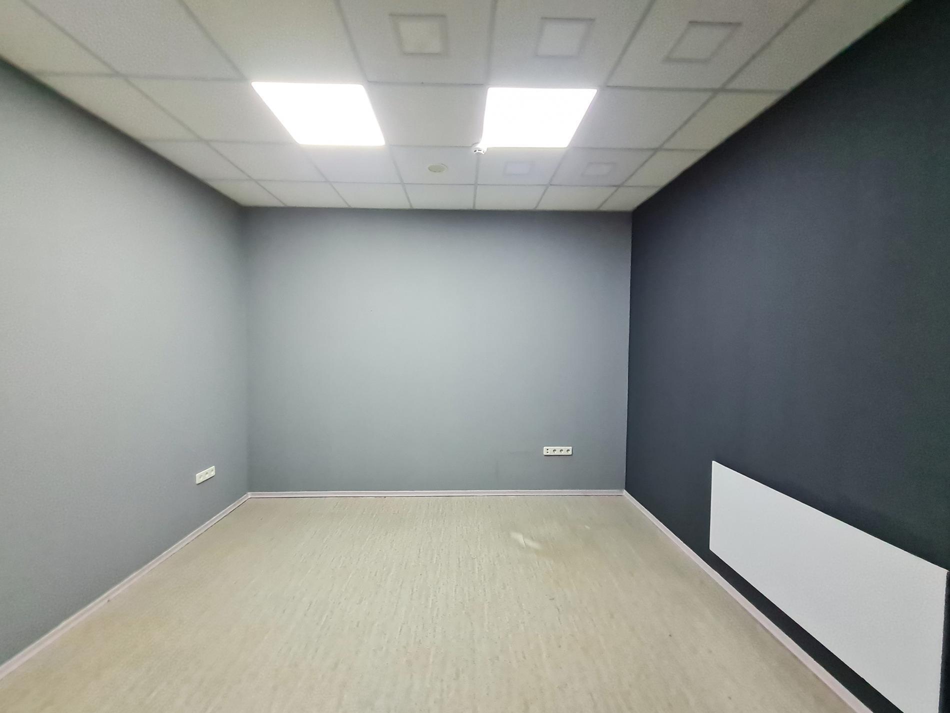 Оренда офісу 135 м², Володимира Маяковського просп., івасюка 20Б