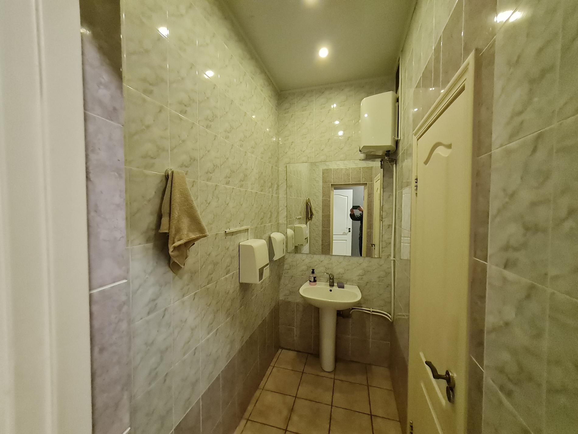 Оренда офісу 135 м², Володимира Маяковського просп., івасюка 20Б