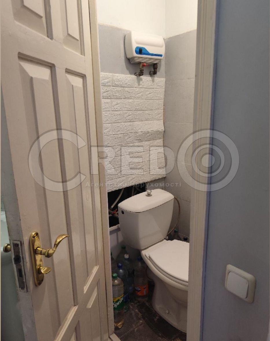 Продажа торгового помещения 50.2 м², Адмирала Головко ул.