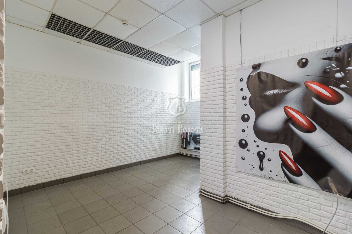 Продаж офісу 64.1 м², Берестейський, 131