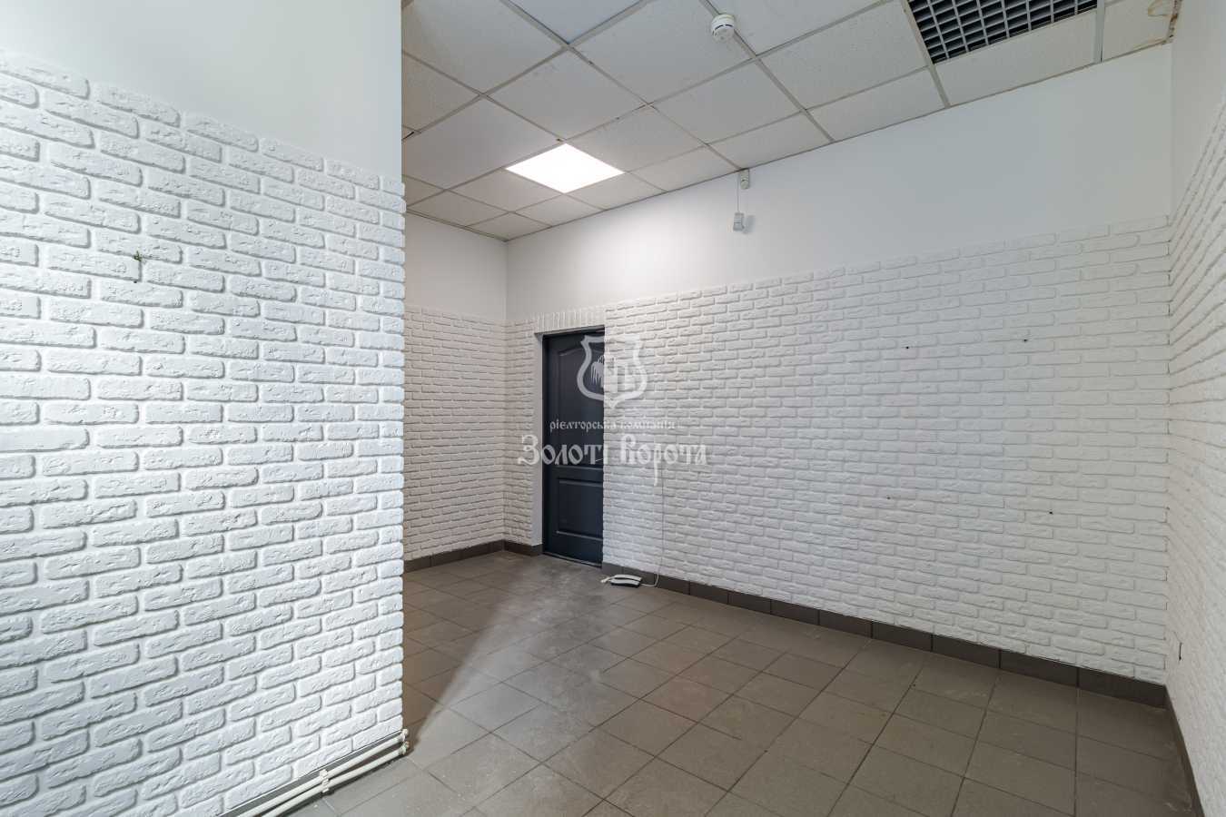 Продаж офісу 64.1 м², Берестейський, 131