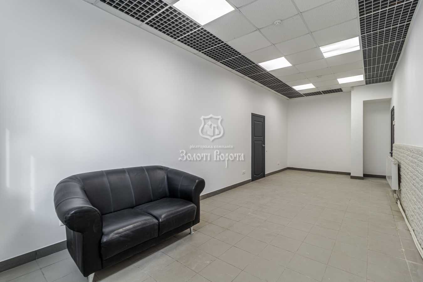 Продаж офісу 64.1 м², Берестейський, 131