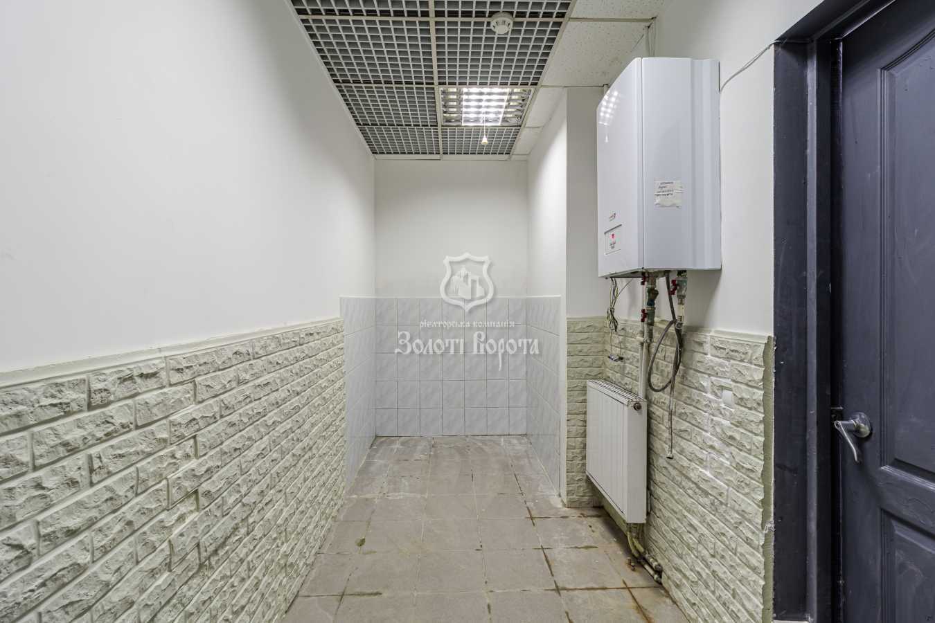 Продаж офісу 64.1 м², Берестейський, 131