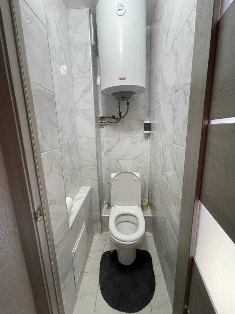 Продаж 1-кімнатної квартири 35 м², Таращанська вул.