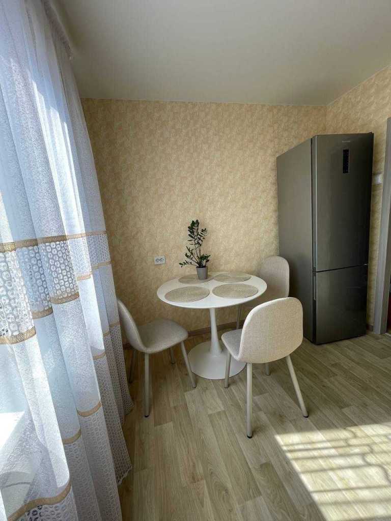 Продаж 1-кімнатної квартири 35 м², Таращанська вул.