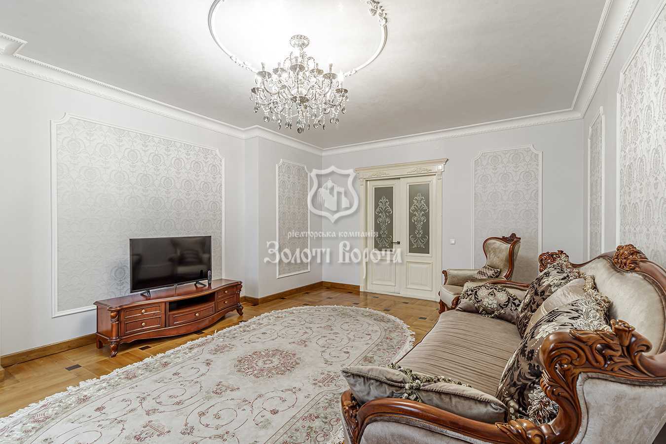 Продажа 3-комнатной квартиры 117.2 м², Валерия Лобановского просп., 150Д