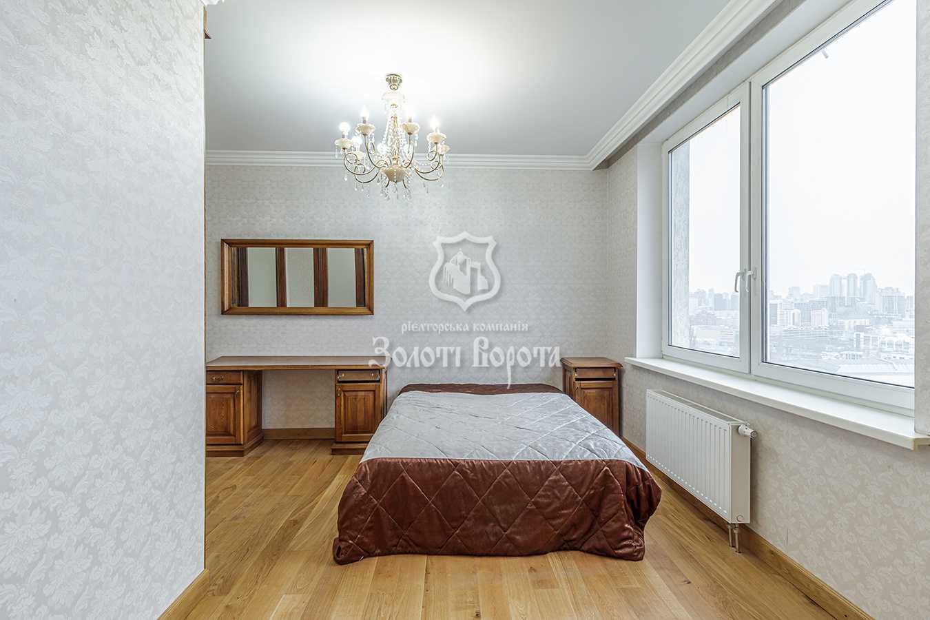 Продажа 3-комнатной квартиры 117.2 м², Валерия Лобановского просп., 150Д