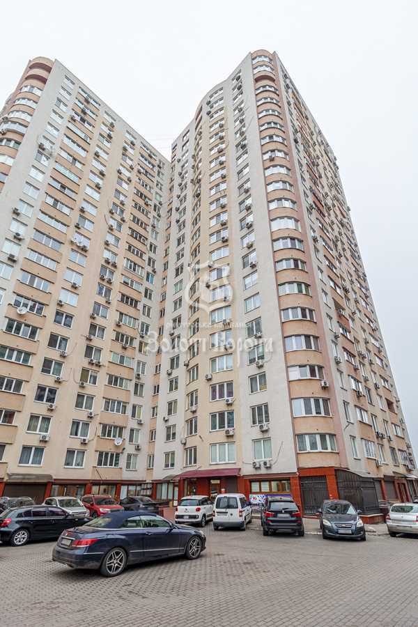 Продажа 3-комнатной квартиры 117.2 м², Валерия Лобановского просп., 150Д