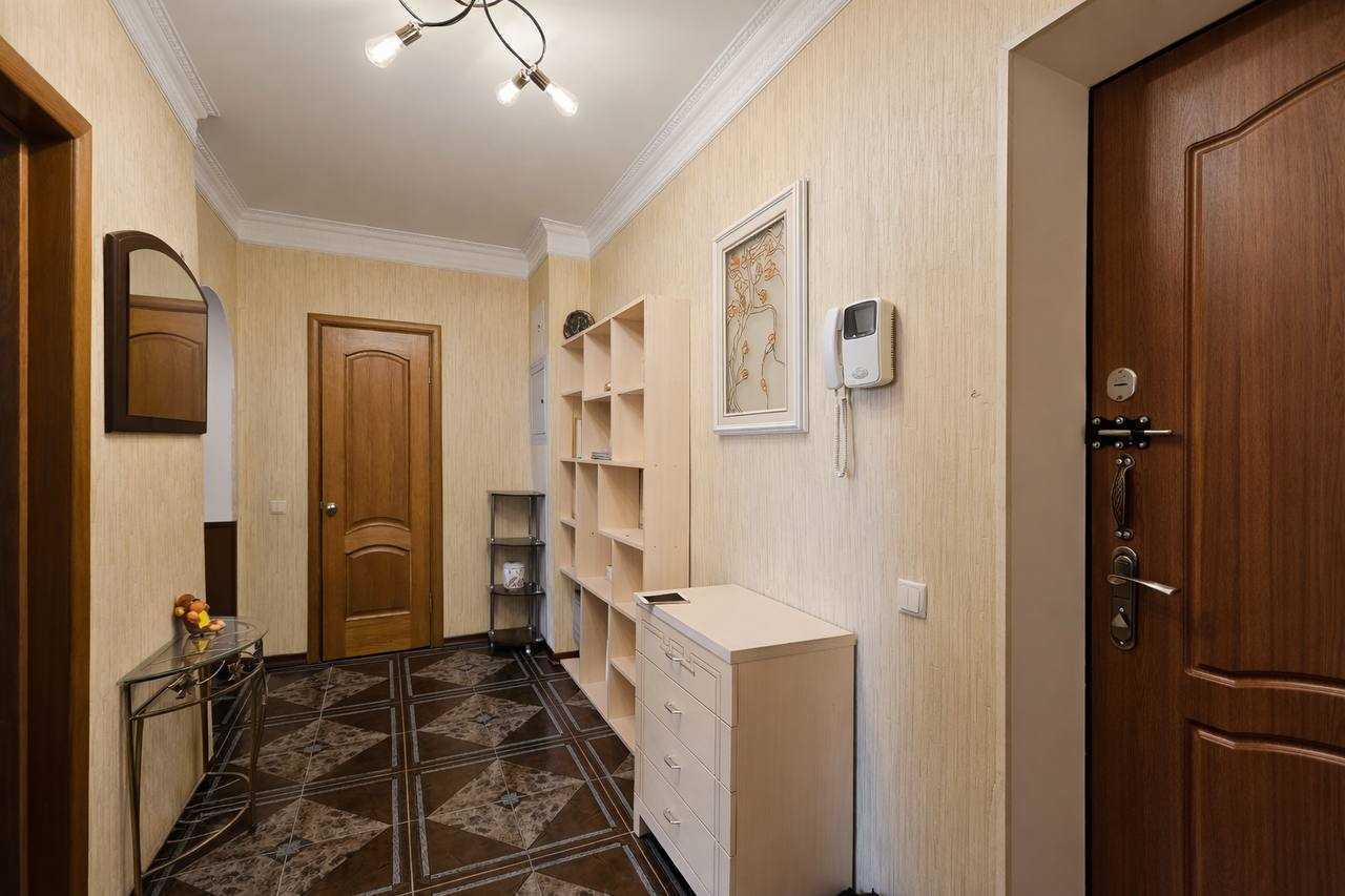 Аренда 1-комнатной квартиры 55 м², Раисы Окипной ул., 8