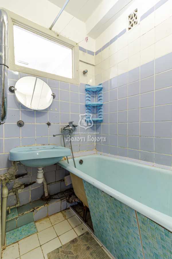 Продажа 3-комнатной квартиры 60.1 м², Ромена Роллана бул., 4Г