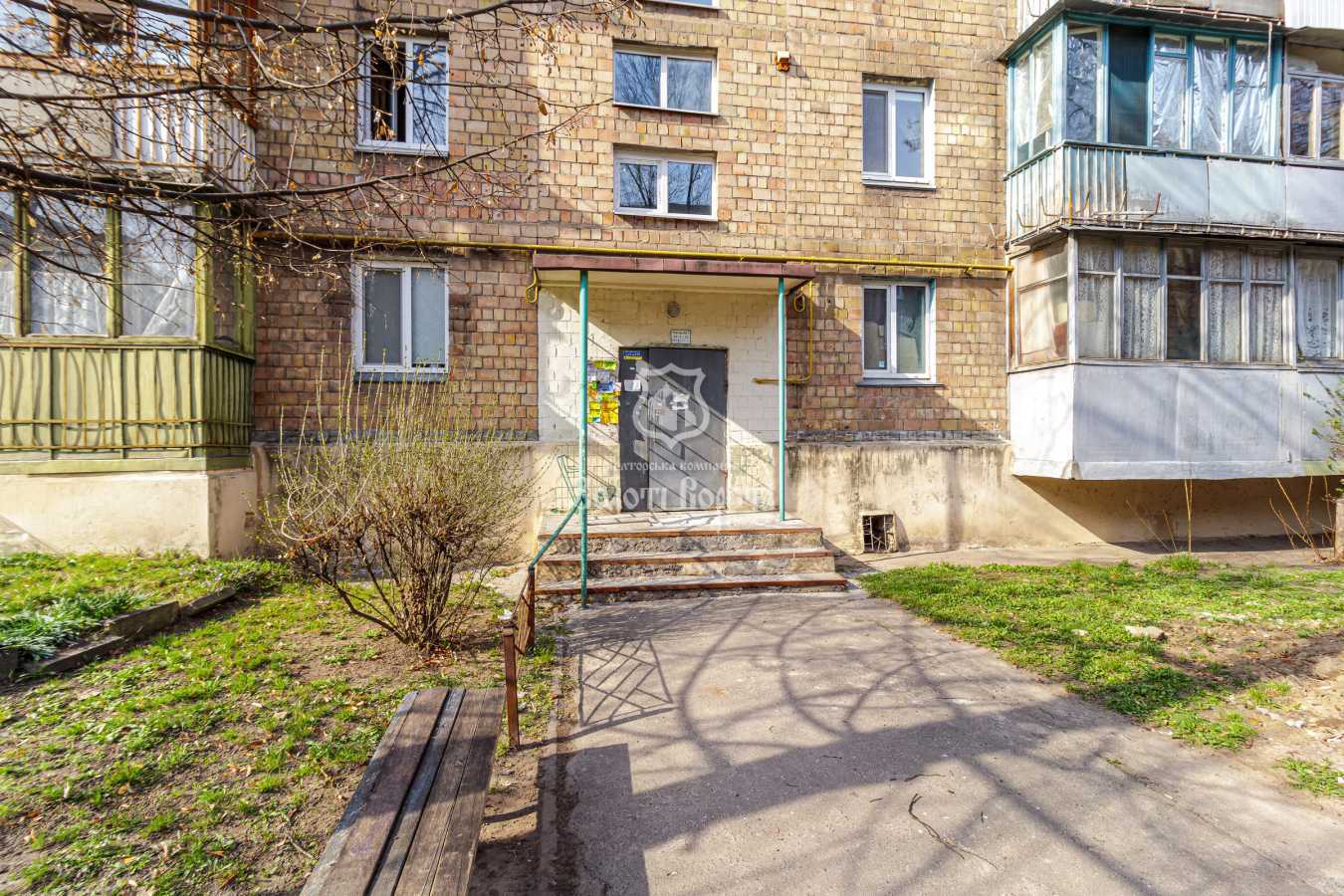 Продажа 3-комнатной квартиры 60.1 м², Ромена Роллана бул., 4Г