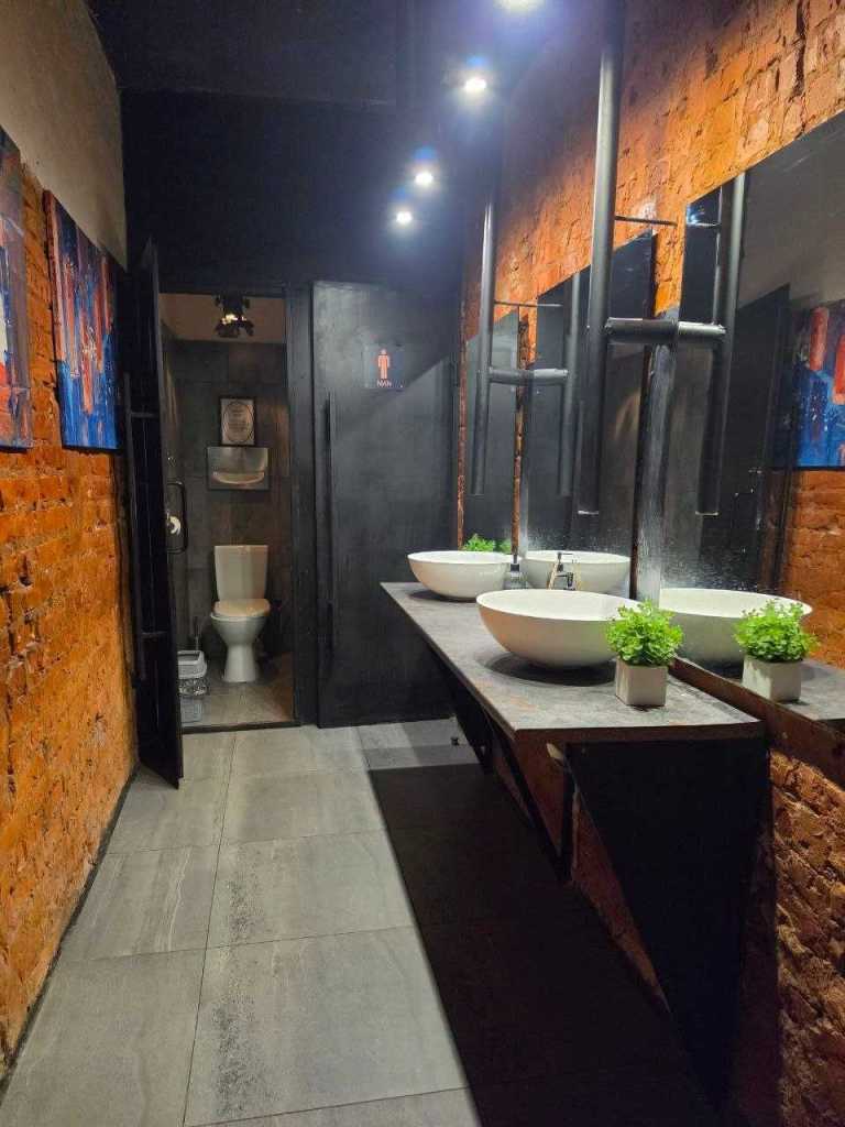 Продажа здания другого назначения 180 м², Логинова ул., 1