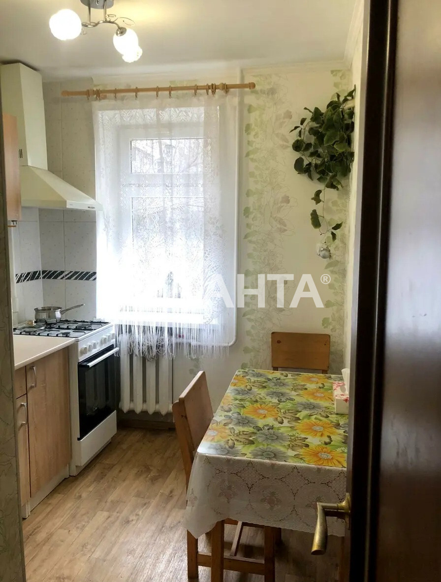 Продаж 1-кімнатної квартири 30 м², Затонского