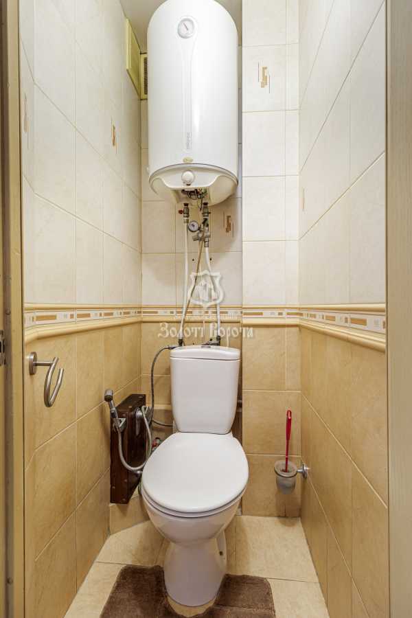 Продаж 3-кімнатної квартири 77.1 м², Миколи Закревського вул., 5