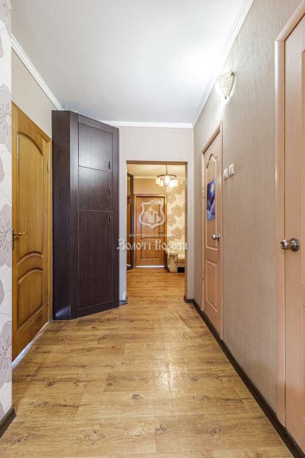 Продаж 3-кімнатної квартири 77.1 м², Миколи Закревського вул., 5