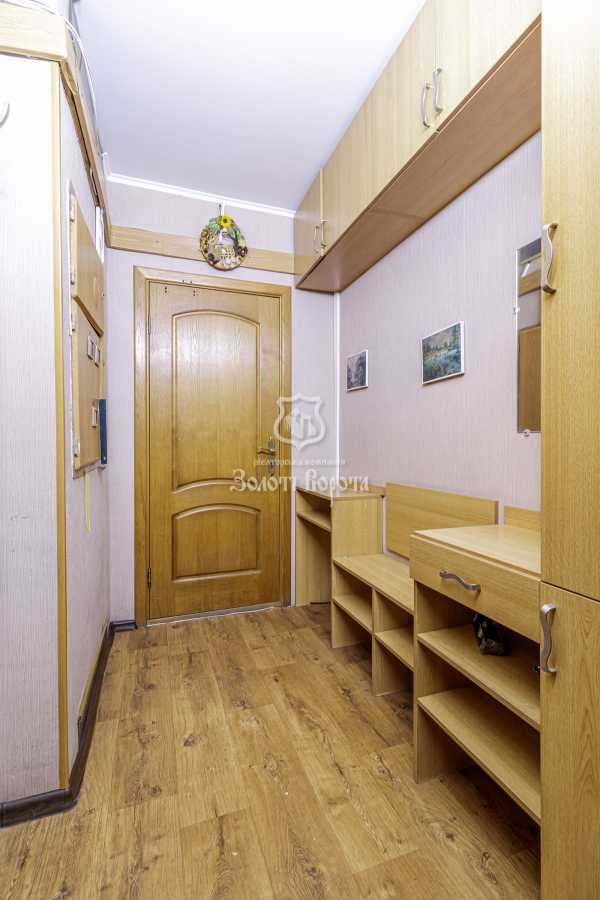 Продаж 3-кімнатної квартири 77.1 м², Миколи Закревського вул., 5