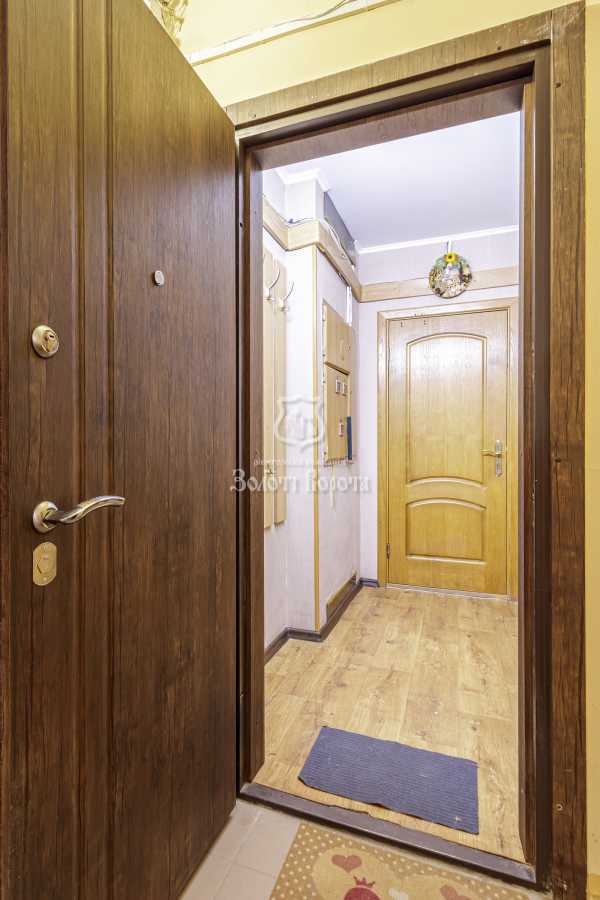 Продаж 3-кімнатної квартири 77.1 м², Миколи Закревського вул., 5