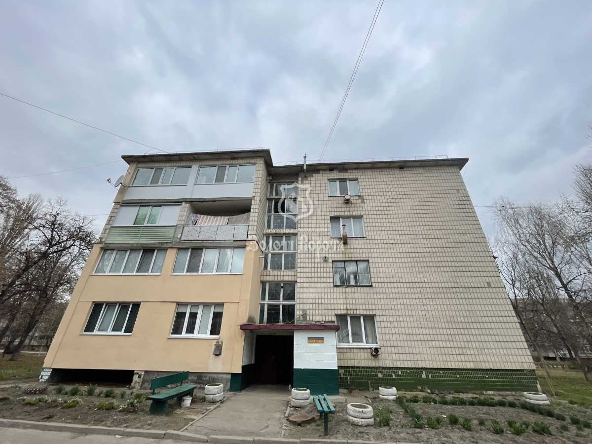 Продаж 3-кімнатної квартири 67.7 м², Миру, 28