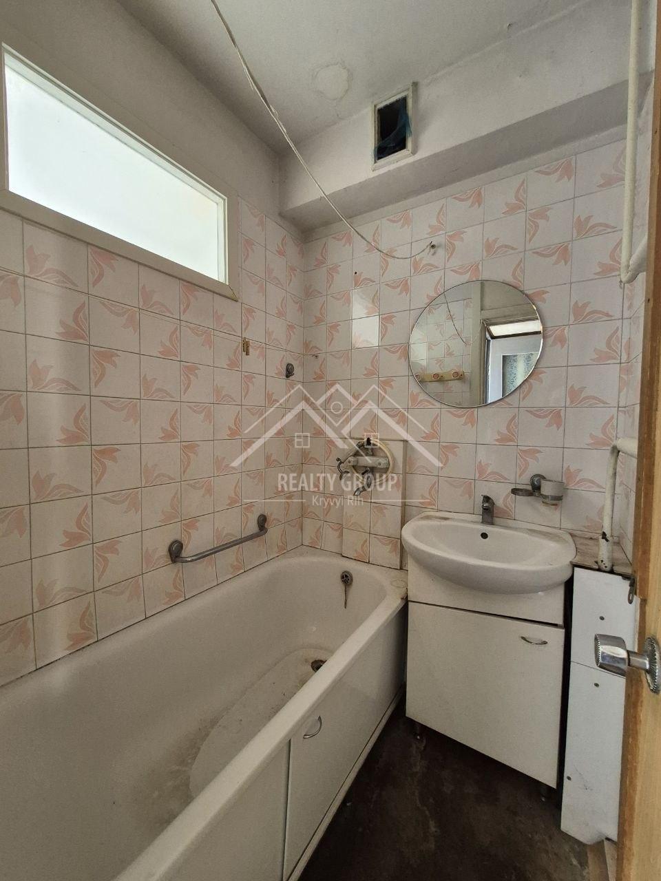 Продажа 3-комнатной квартиры 62 м², Кривбассовская ул.