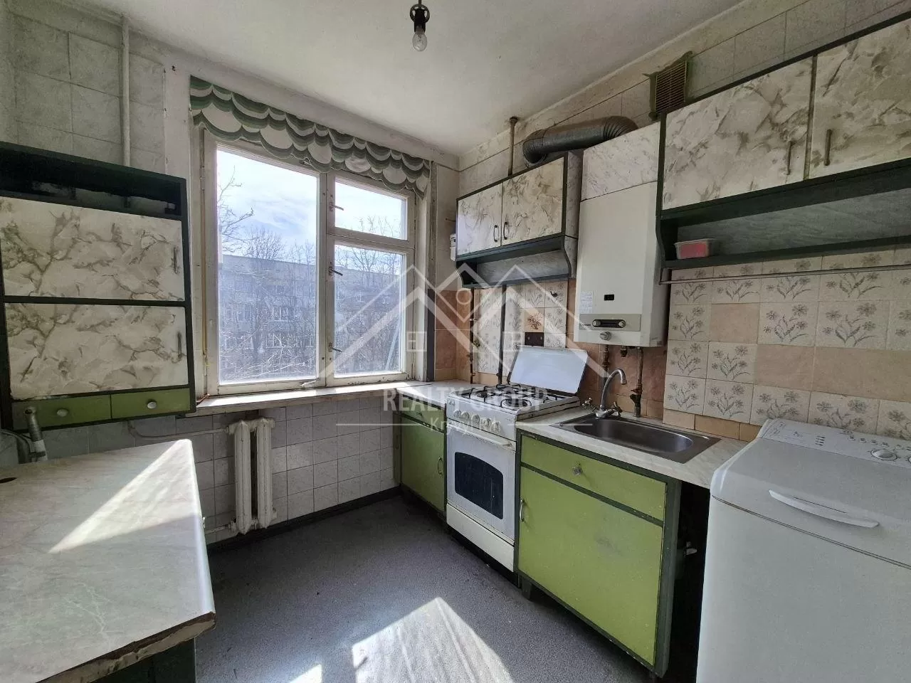 Продажа 3-комнатной квартиры 62 м², Кривбассовская ул.