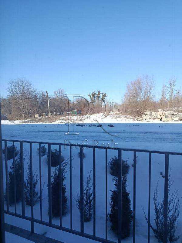 Продаж 1-кімнатної квартири 29 м², Молодіжна вул., 11-Б