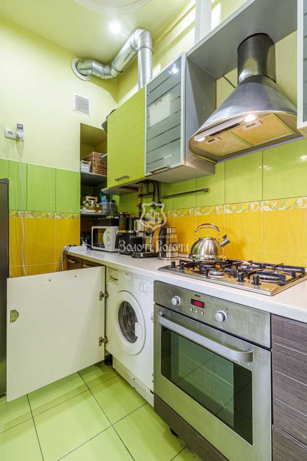 Продажа 2-комнатной квартиры 36.2 м², Владимира Антоновича ул., 12