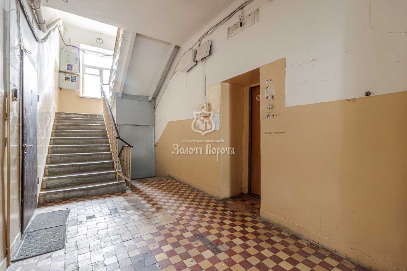 Продажа 2-комнатной квартиры 36.2 м², Владимира Антоновича ул., 12