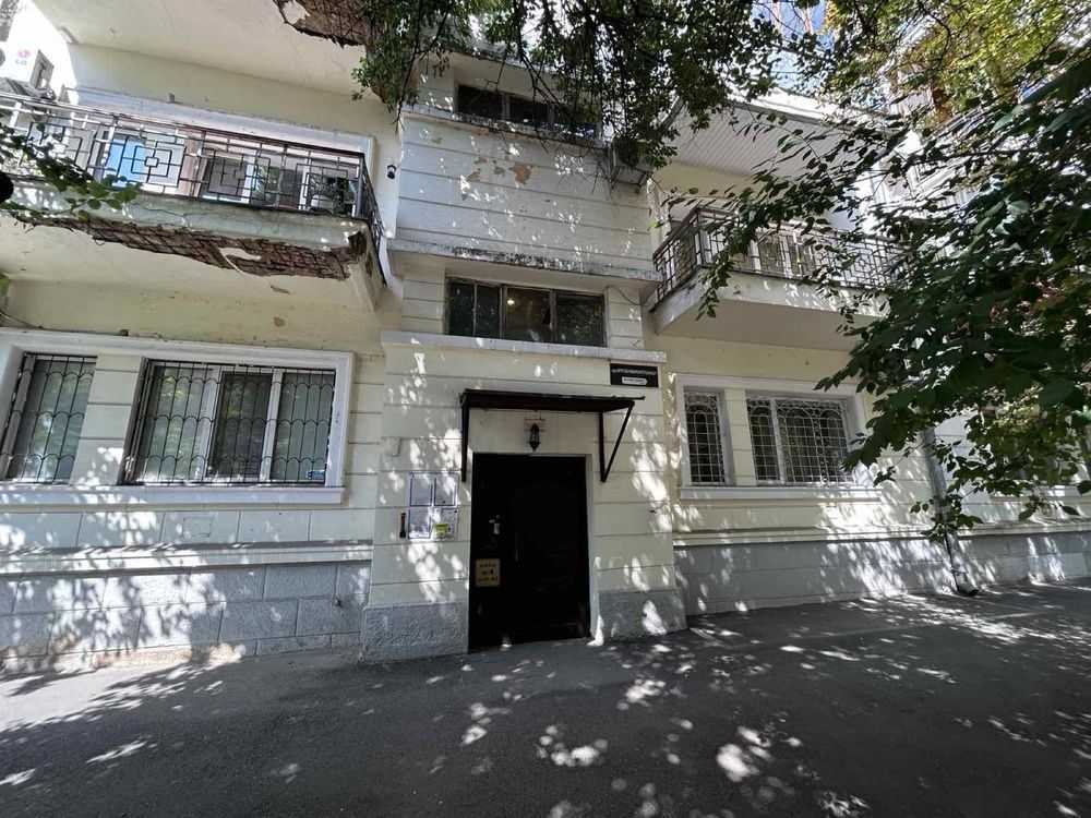 Продажа 2-комнатной квартиры 54 м², Круглоуниверситетская ул., 2/1