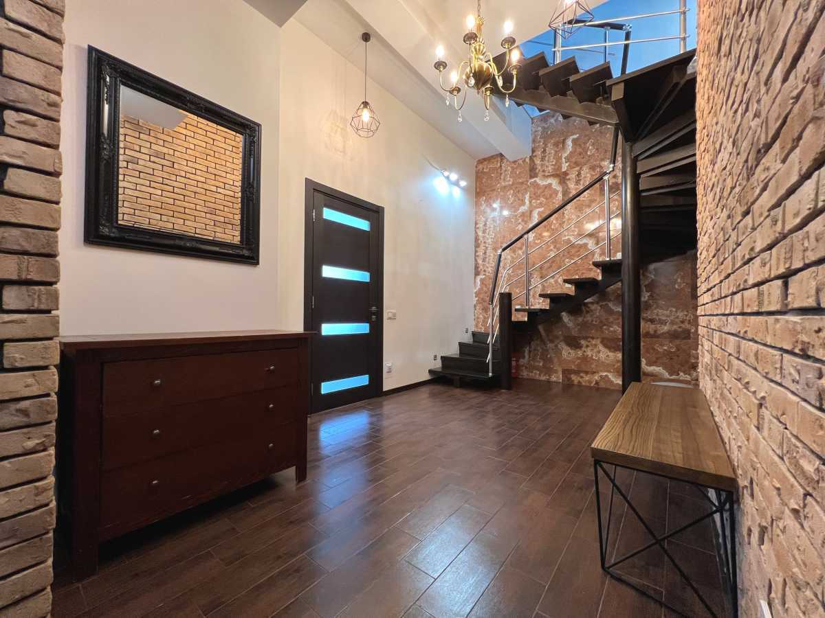 Продажа 3-комнатной квартиры 171 м², Ломоносова ул., 50/2