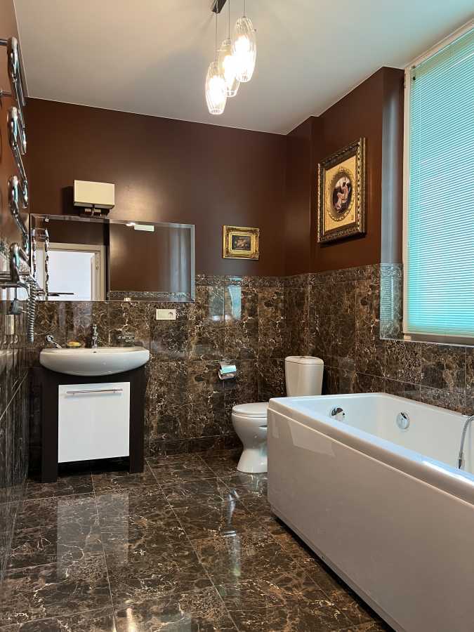 Продажа 2-комнатной квартиры 172 м², Ломоносова ул., 50/2