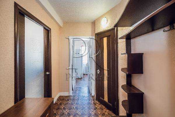 Продаж 1-кімнатної квартири 28 м², Валентина Сєрова вул., 30