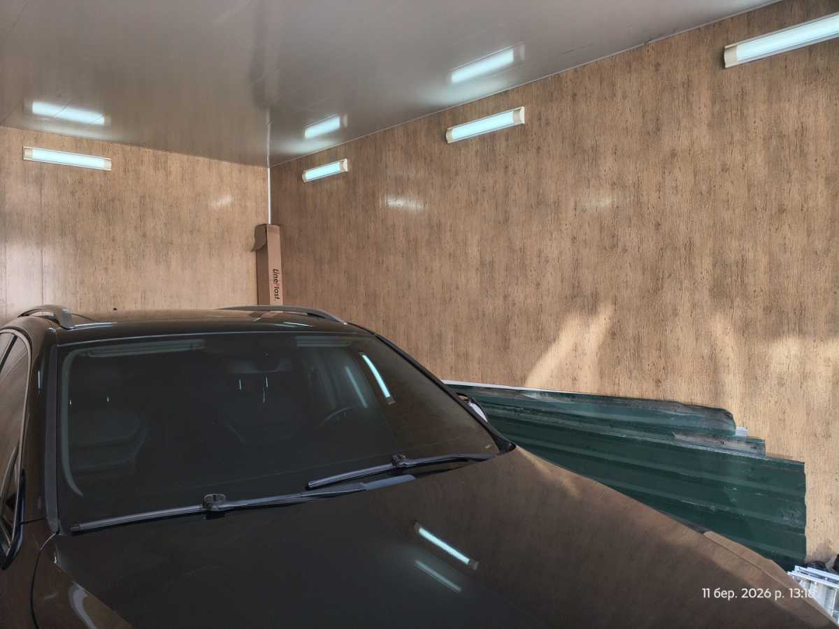 Продажа гаража 100 м², Николая Закревского ул., 93