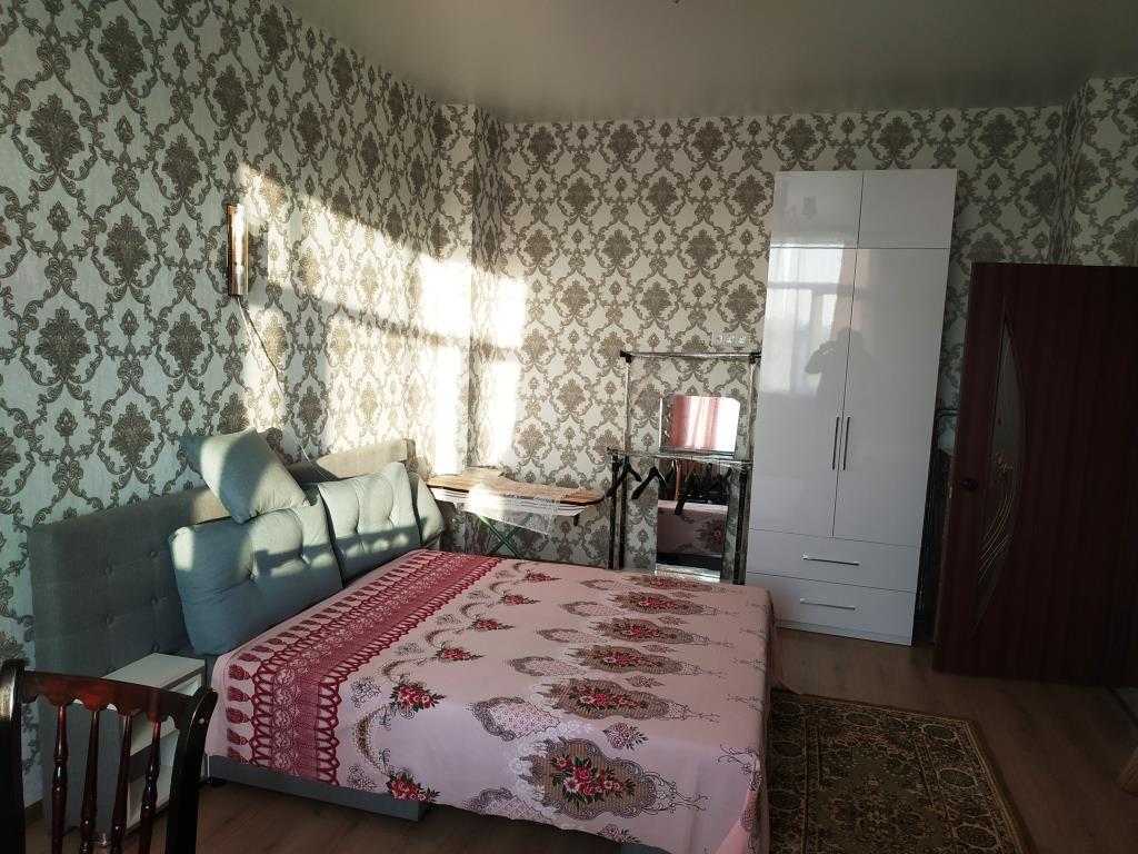 Аренда 1-комнатной квартиры 45 м², Строителей ул., 30