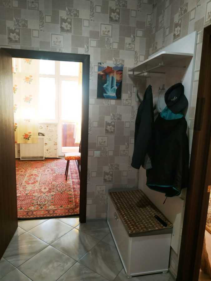 Аренда 1-комнатной квартиры 45 м², Строителей ул., 30