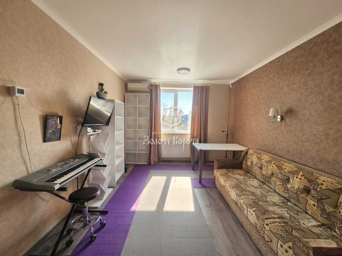 Продаж 1-кімнатної квартири 43 м², Партизанська вул., 1А