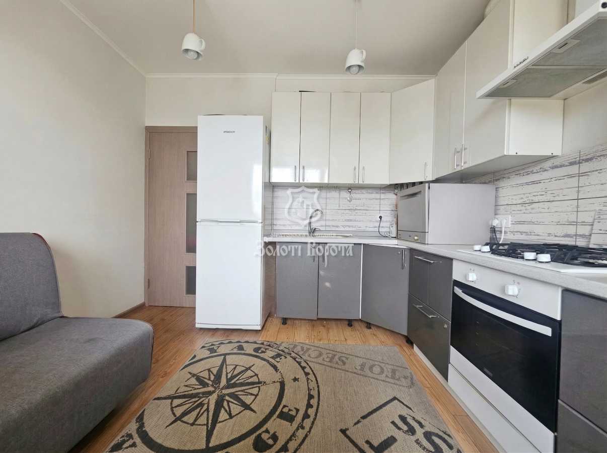 Продаж 1-кімнатної квартири 43 м², Партизанська вул., 1А