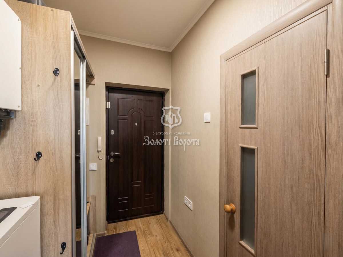 Продаж 1-кімнатної квартири 43 м², Партизанська вул., 1А