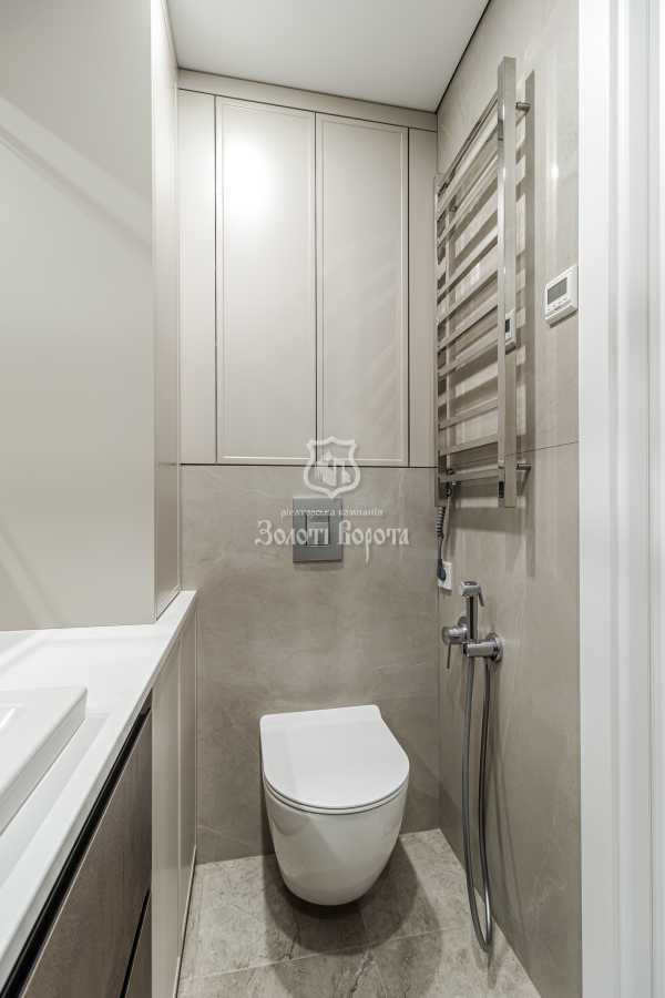 Продажа 1-комнатной квартиры 43 м², Русановская наб., 16