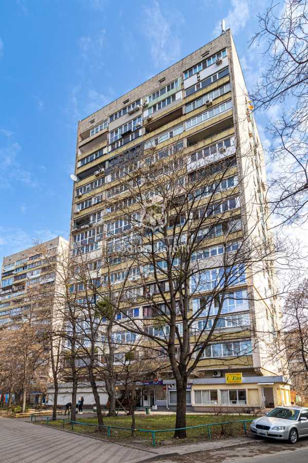 Продажа 1-комнатной квартиры 43 м², Русановская наб., 16