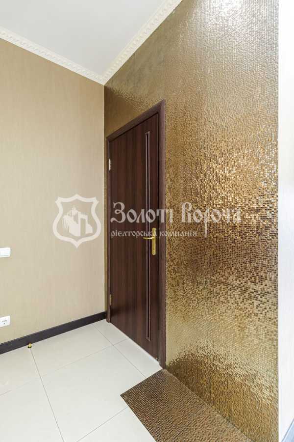 Продажа 2-комнатной квартиры 70 м², Жилянская ул., 59