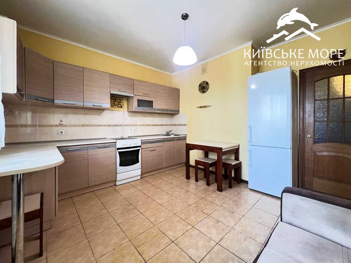 Аренда 1-комнатной квартиры 52 м², Воскресенская ул., 12А