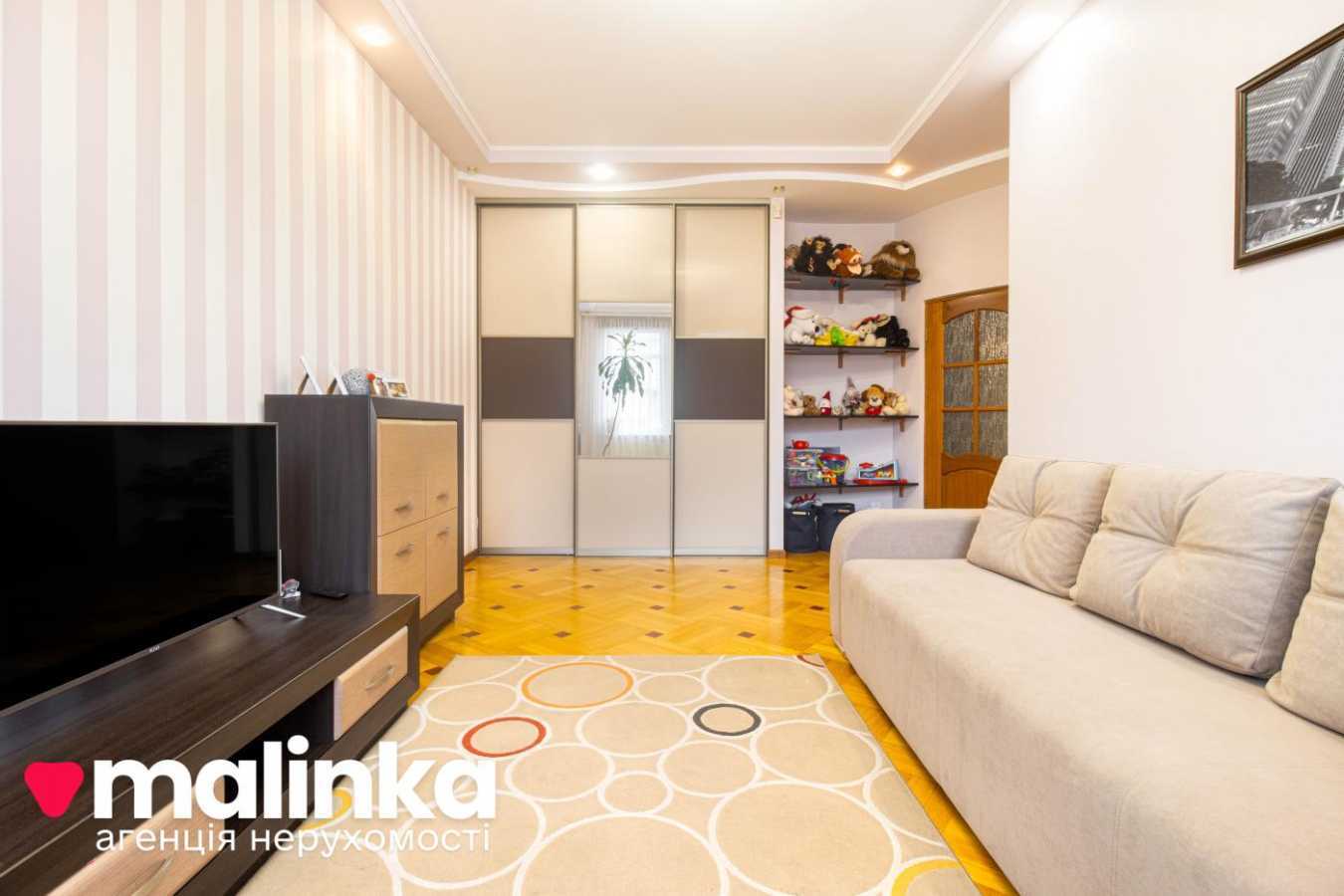 Продажа 3-комнатной квартиры 99.2 м², Академика Ефремова ул., 13
