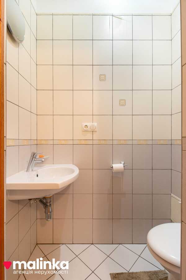 Продажа 3-комнатной квартиры 99.2 м², Академика Ефремова ул., 13